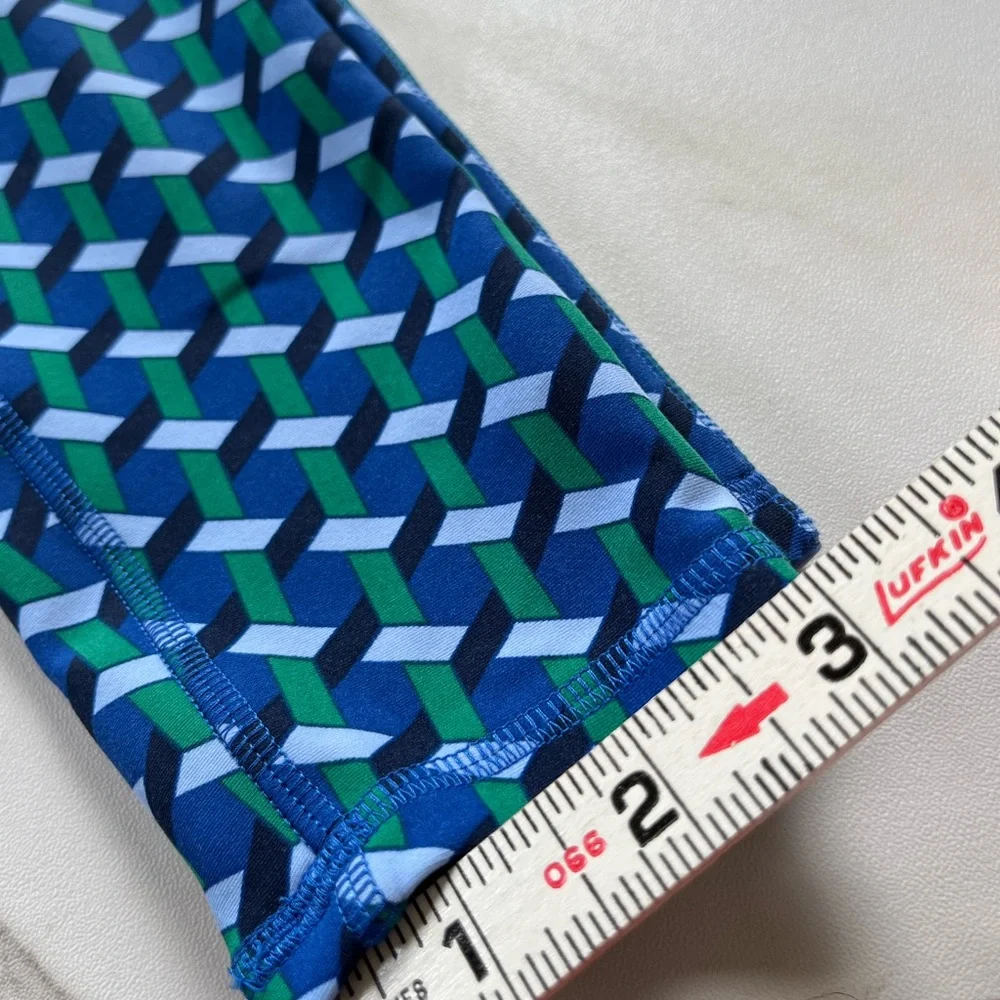 Boden High Waisted Pocket geometric print leggings size 4 - Picture 11 of 11